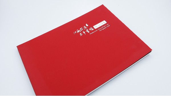 畫冊印刷，企業(yè)展示品牌介紹產品的必備工具-古得堡印刷
